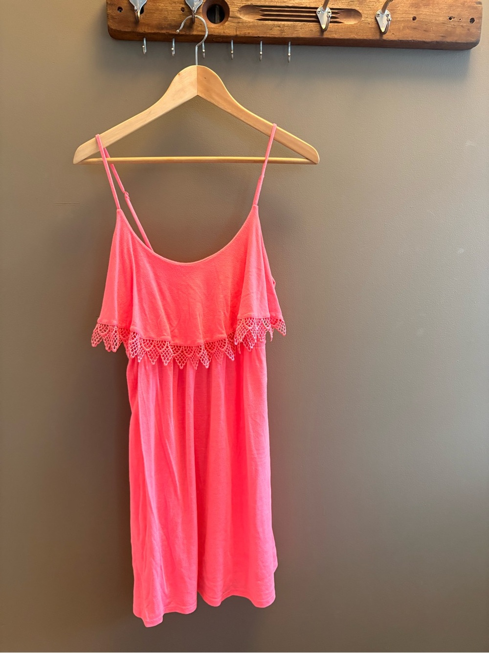 Xhilaration Coral Pink Casual Tank Top